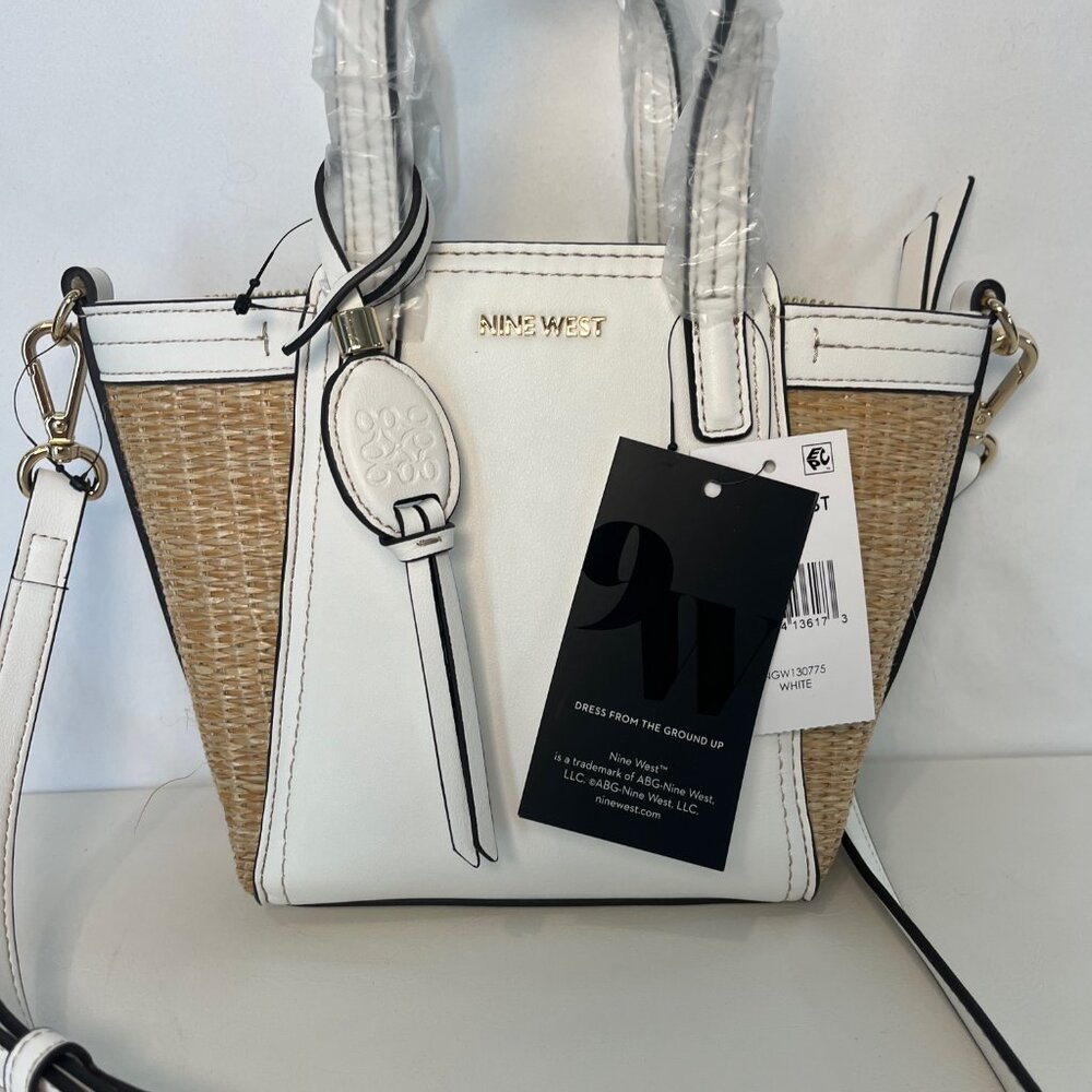 Nine West Janae Mini Elite Tote – NWT, Woven Colorblock, Gold Hardware - Picture 4 of 8